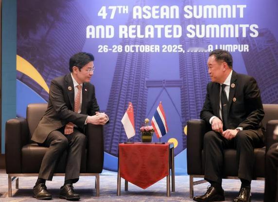 新加坡高层频飞泰国求庇护，泰国反手一招直捅新加坡命门，新加坡这回真慌了

202