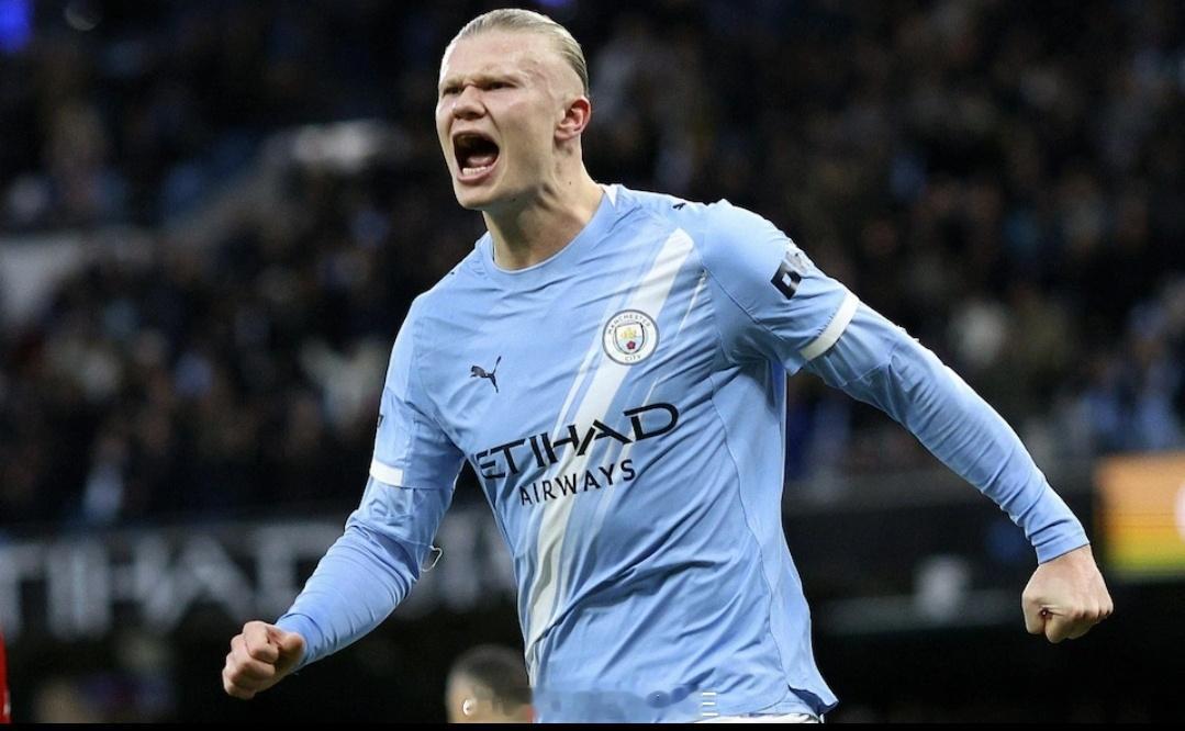 英媒评英超赛季30人：哈兰德居首赖斯第2，曼联仅B费上榜本赛季英超赛程即将过半之