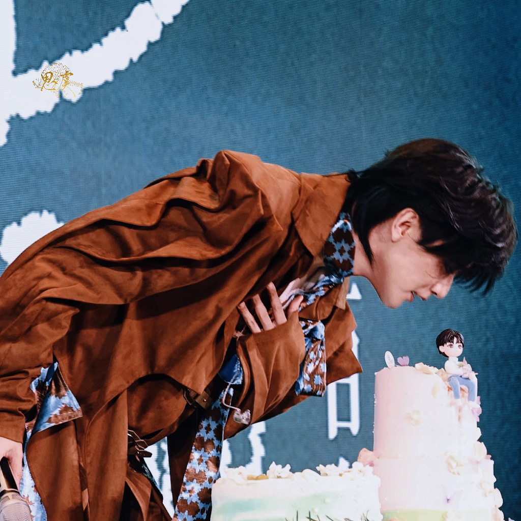 王敬轩今天看的我好舒服王敬轩生日都舒服了 整场状态好得没话说，举手投足都赏心悦目
