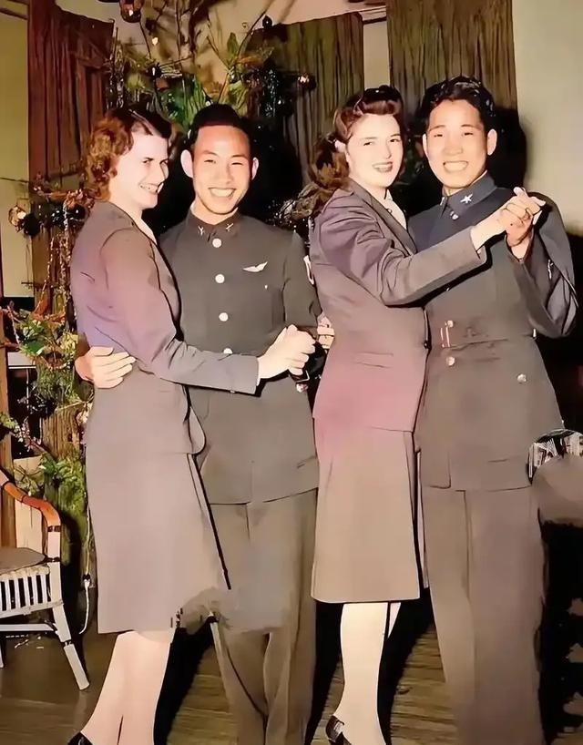 1917年，大批山东汉子被骗到法国挖煤，到了才知道不是挖煤


1917年山东各