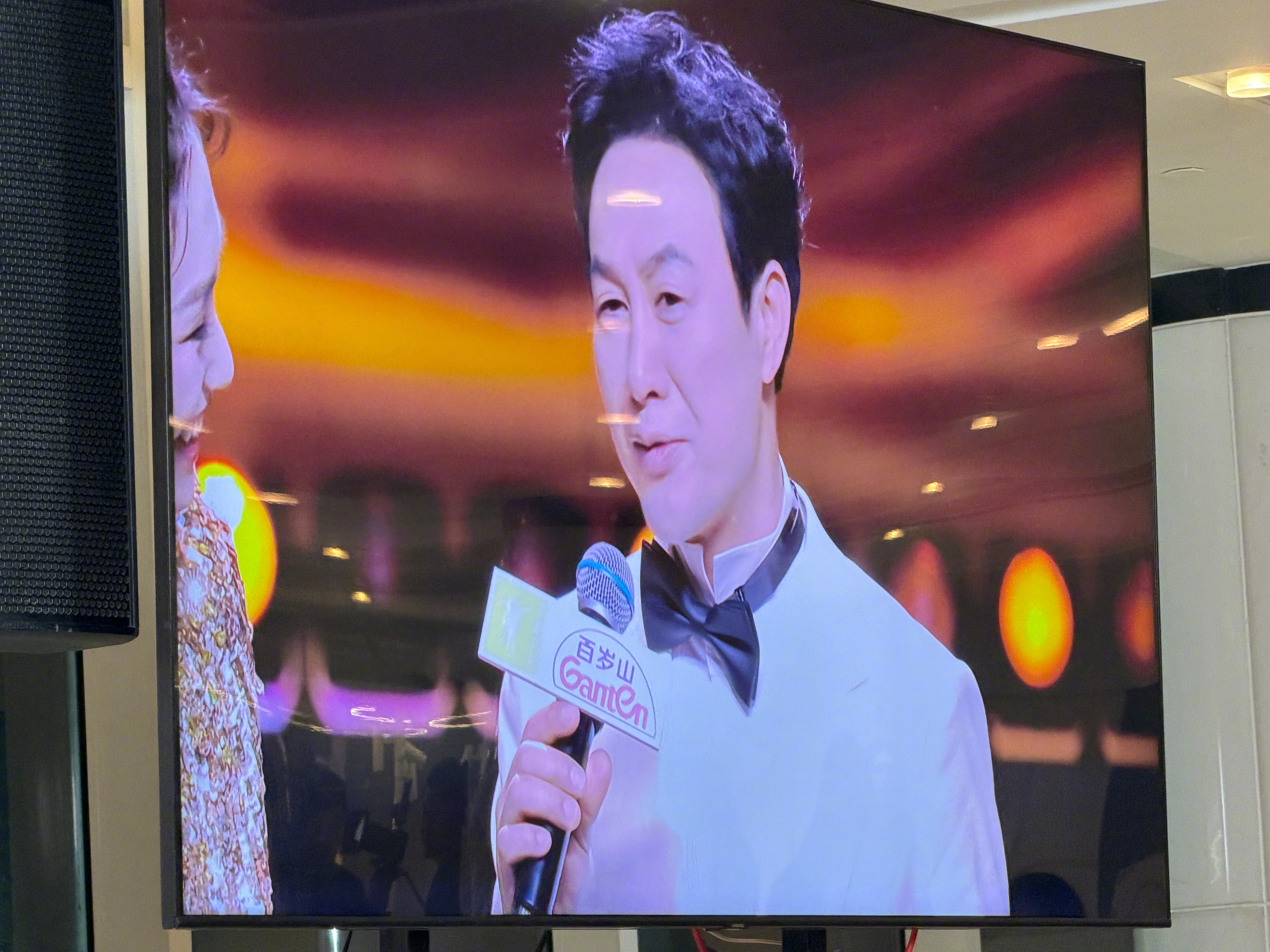 张颂文金爵奖影帝 第28届上海国际电影节金爵奖最佳男演员：张颂文（《纸盒藏迷》）