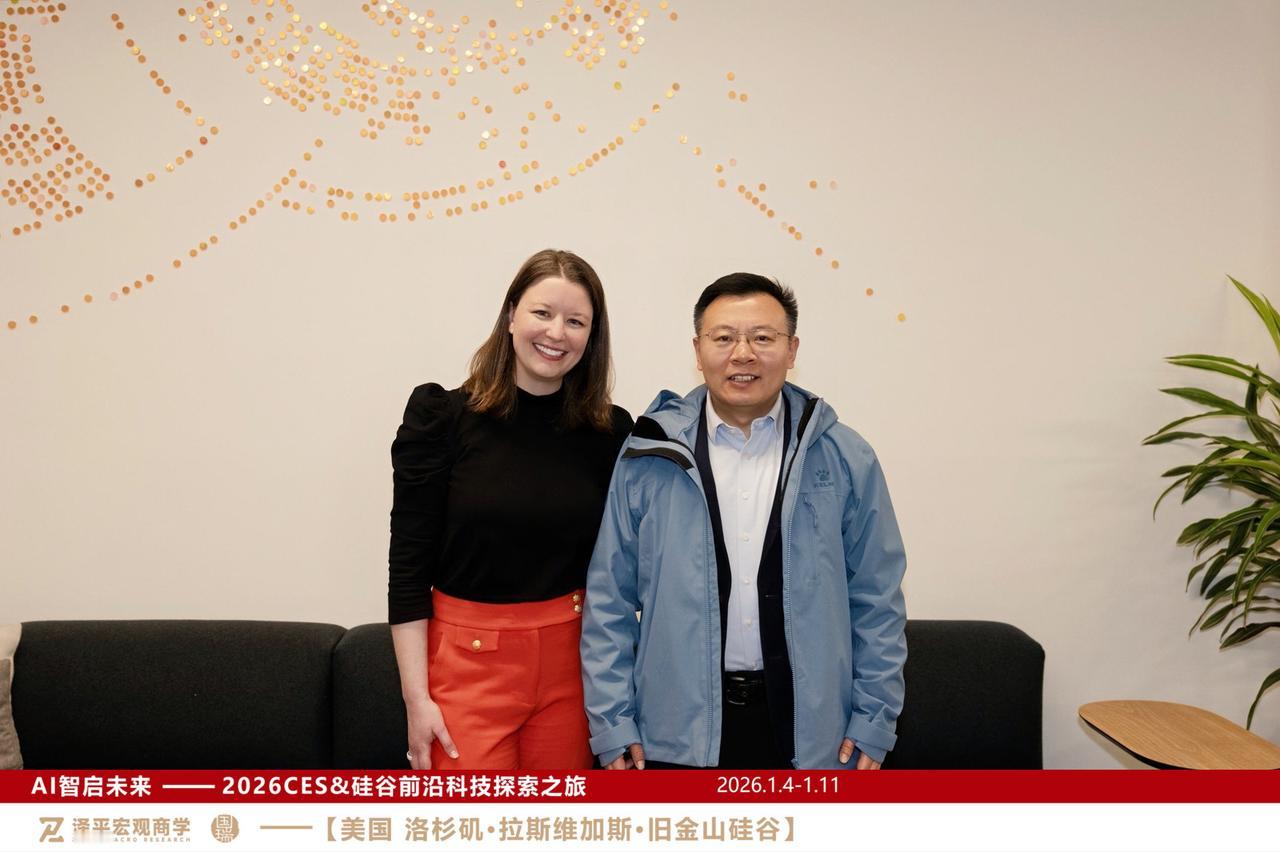 经济学家任泽平提醒：AI不是风口，是海啸

刚从美国回来，我才明白马斯克说的“超