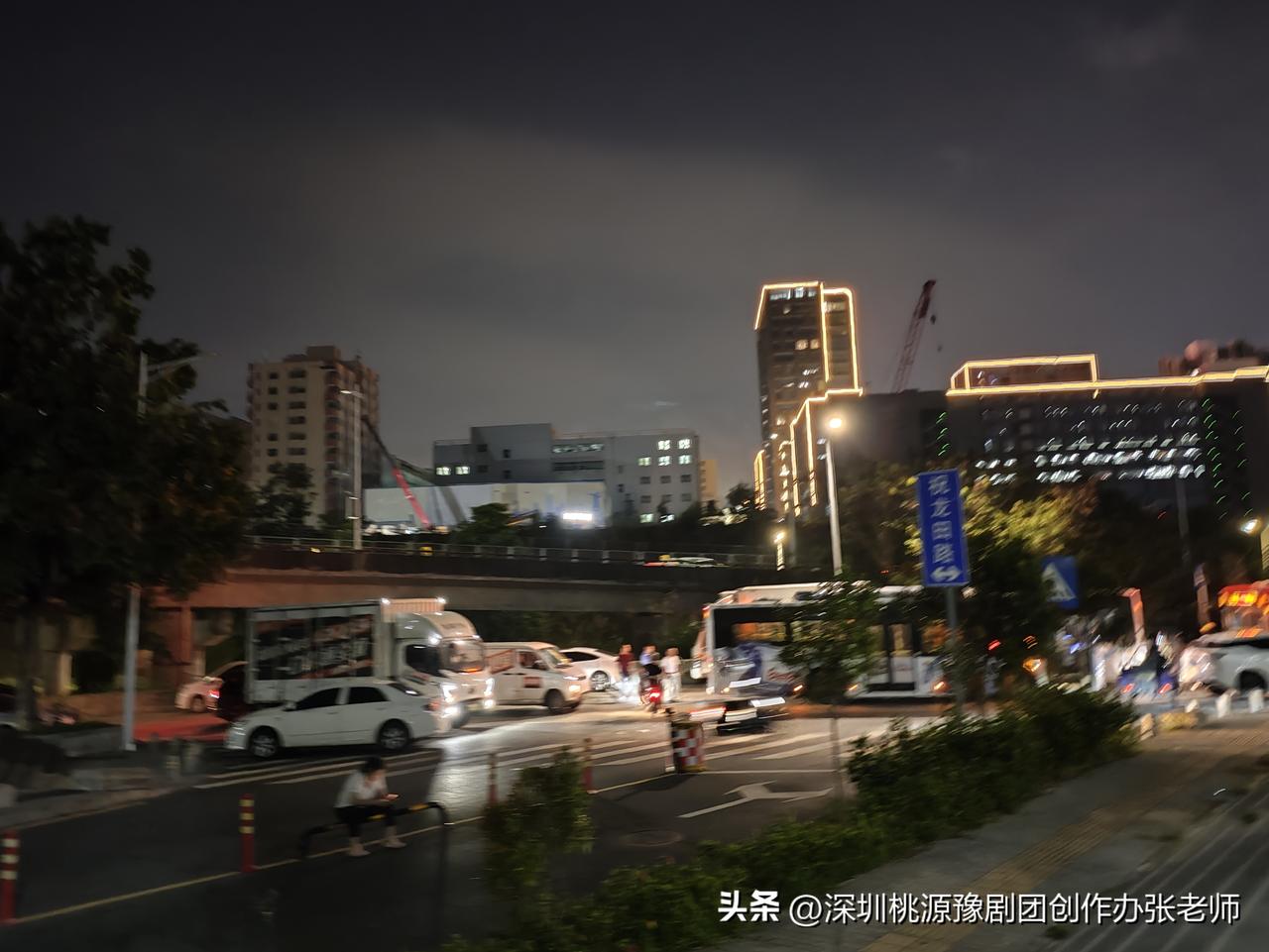      《现实清醒语录》
   人间清醒的五大原则，是守护本心的铠甲：不受操控