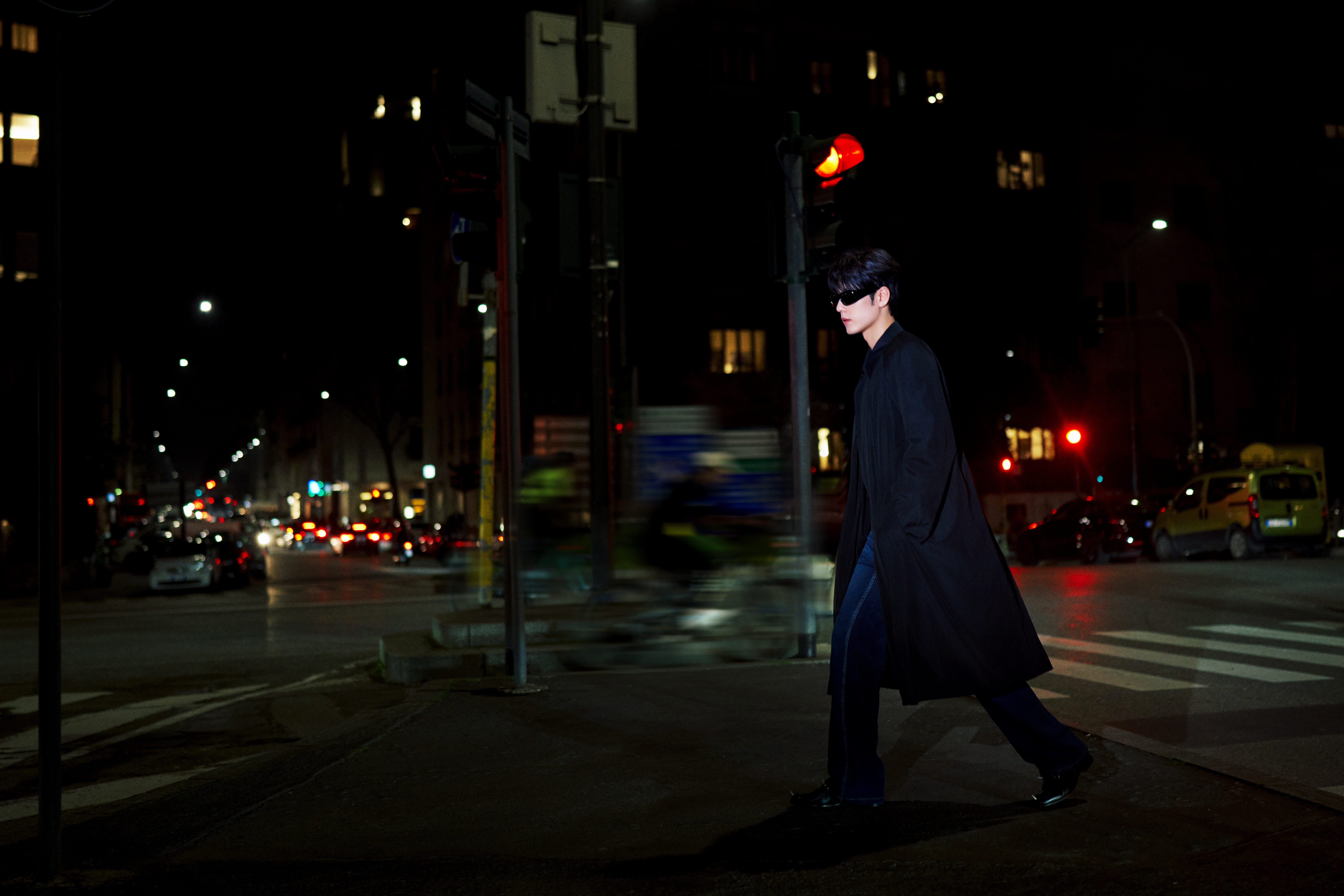 肖战｜Gucci大秀 转换新风格 ！今日观秀第二站 ，迎来艺术总监 Demna 