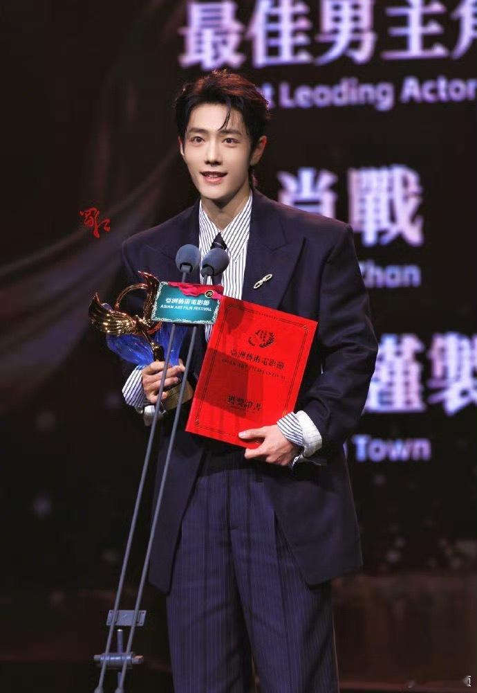🌿肖战两天只休息了2.5小时🌿国医的精诚力量 🌿肖战两天只休息了2.5小时