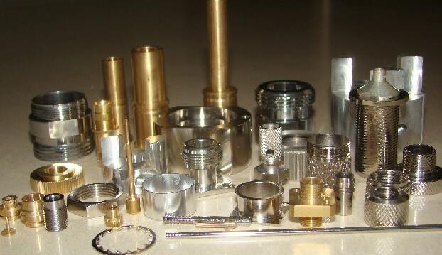 投资有色，由于金属价格难控，故找到那些行业前景好的金属很重要

对于投资有色金属