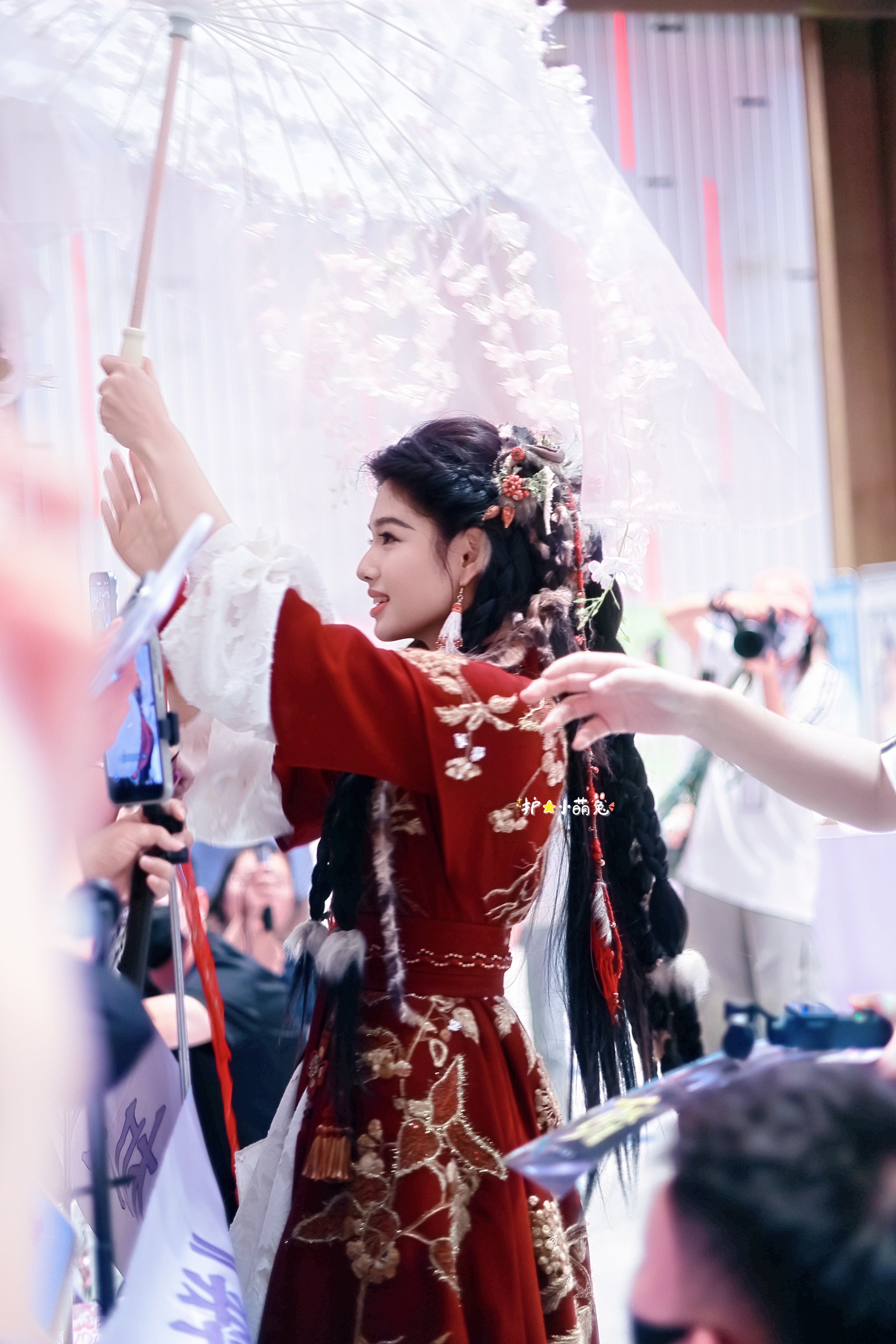 艾米 见到你就很开心艾米桃夭艾米百妖谱 