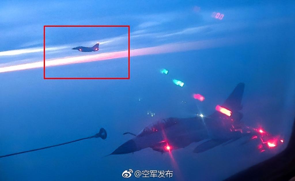 日本急了，背后藏着谁的锅？12 月 6 日，中日东海空域上演惊险一幕 —— 中国