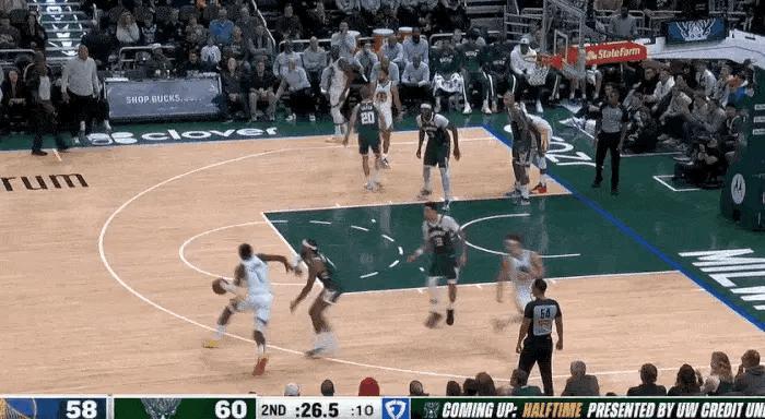 勇士vs雄鹿库明加这个是南斯拉夫步，咖位不够大被吹了很正常。NBA我的nba赛季