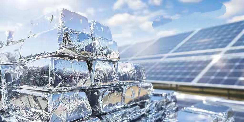 2026年1月1日起，我国将白银列为战略物资，出口管制升级至稀土级别。此举释放多