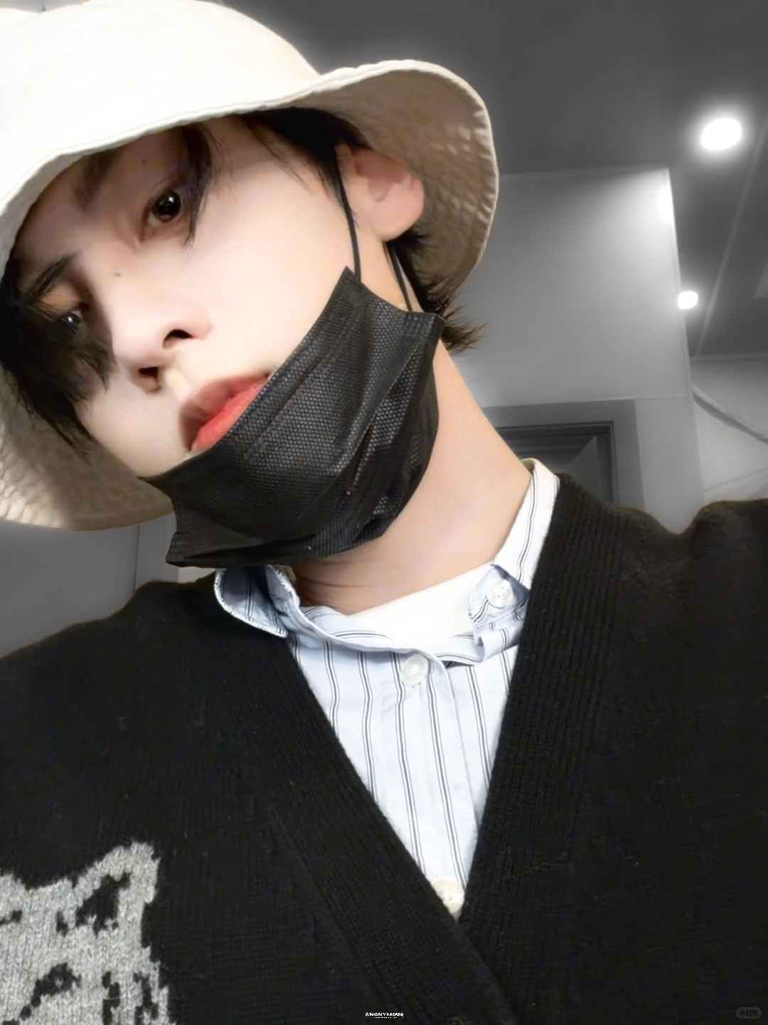 谁能扛得住田栩宁的魅力🥹在对镜自拍这块太权威了田栩宁营业