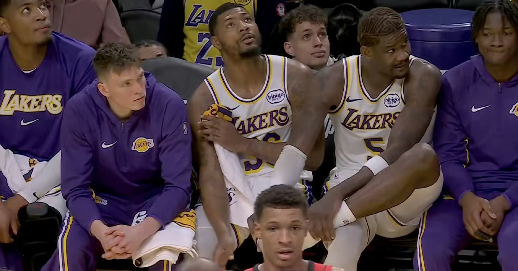 今日复盘  G29vs火箭 接近斩杀线1.比赛场面丑陋的表象是防守和失误，根源是