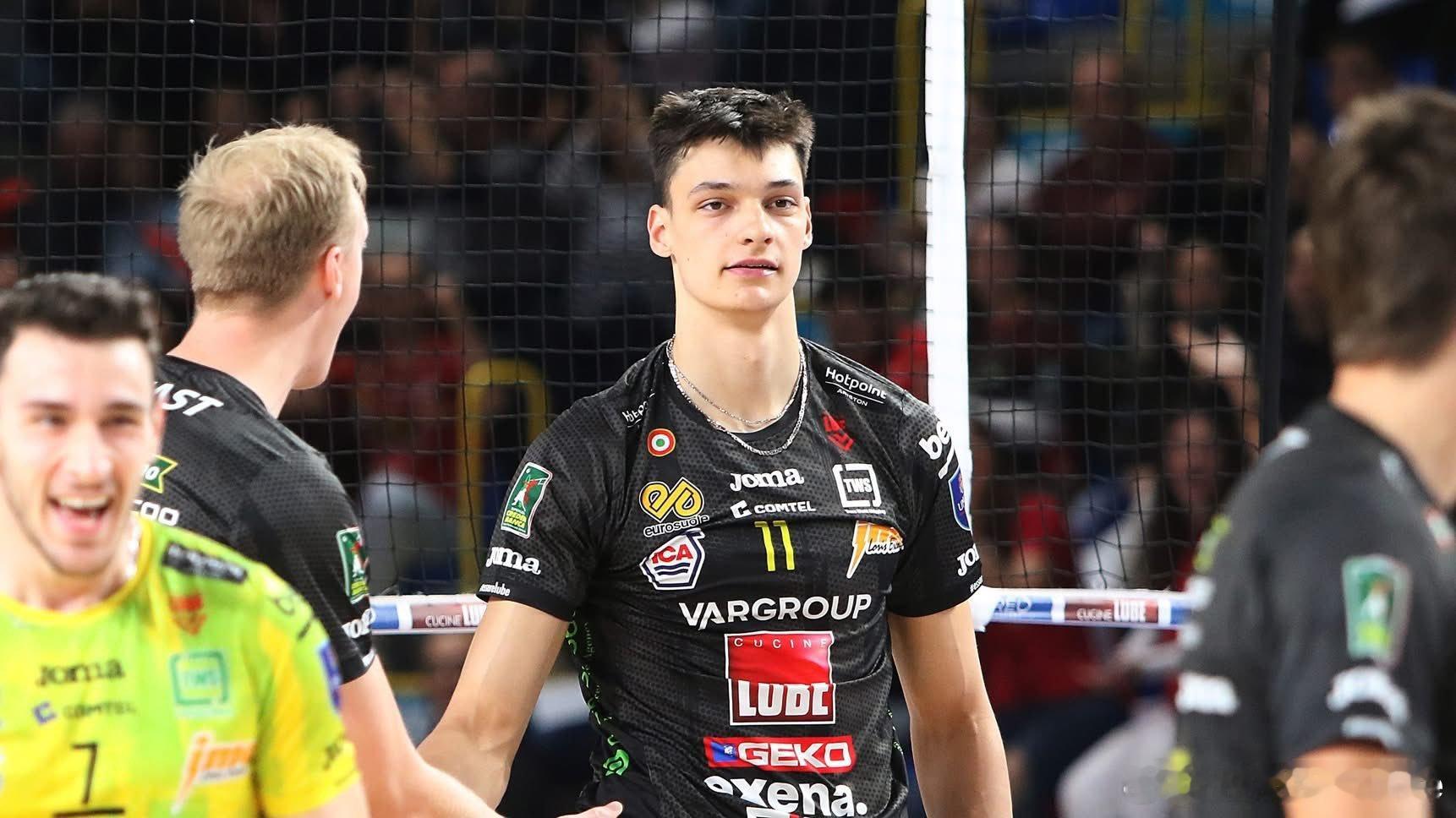 ❌ 亚历山大·尼科洛夫被禁赛一场！🇮🇹 意大利国家体育仲裁法庭在审查了周六比