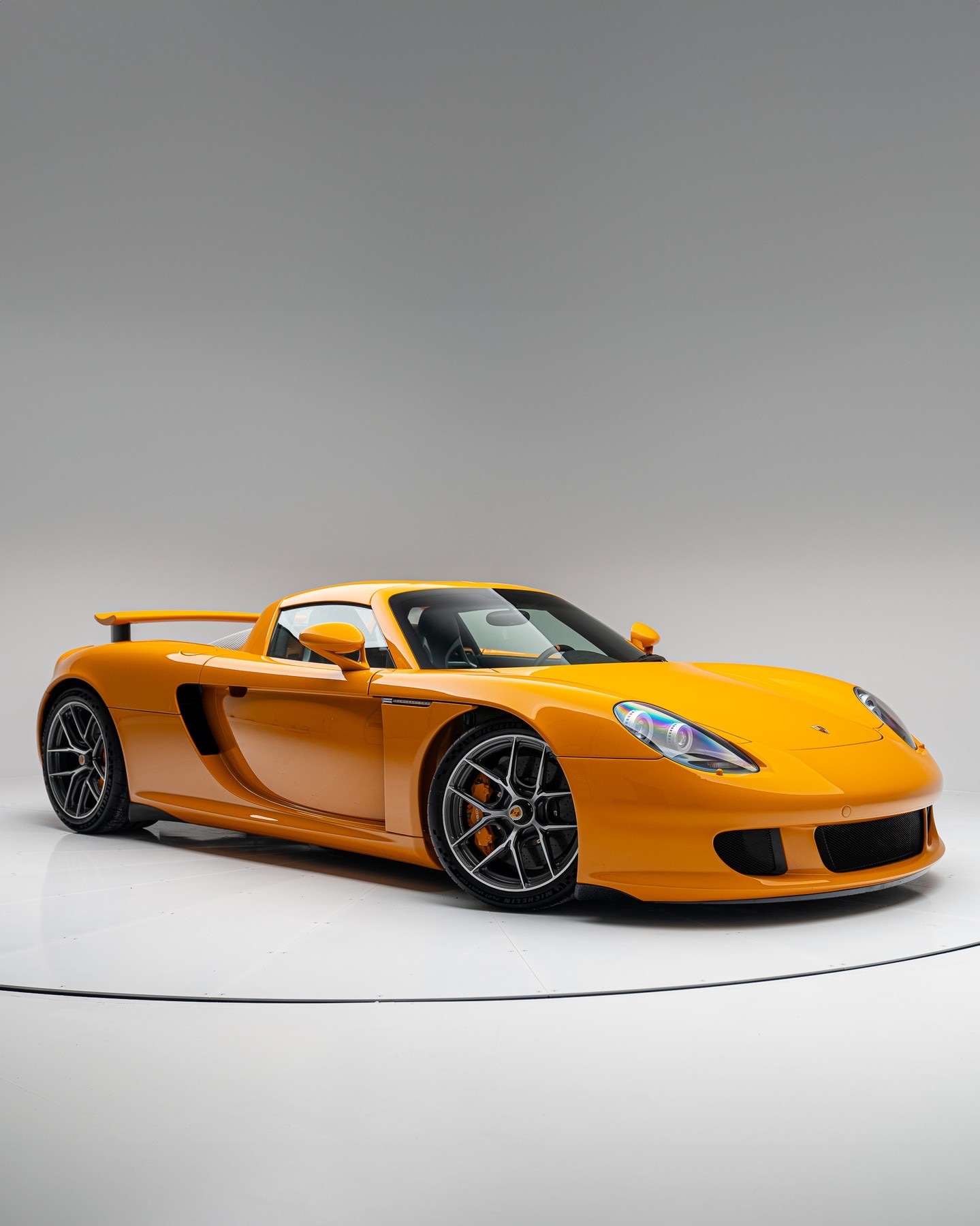 2004年保时捷Carrera GT | GRP复修编号2这款CGT展示了一种充