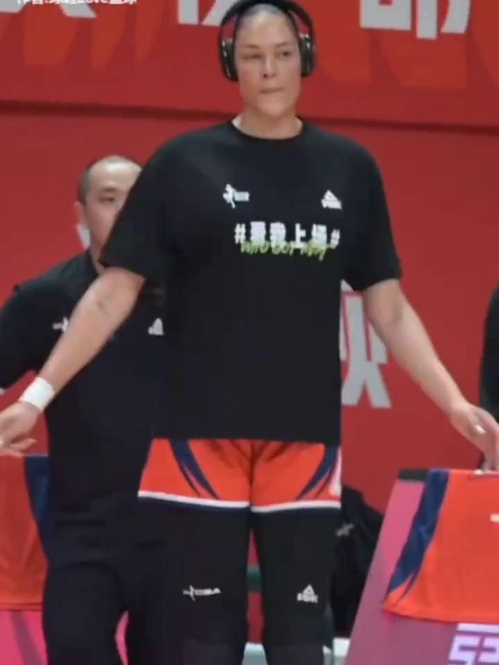 你的坎来啦，坎贝奇的完美身材。
你的坎来啦，坎贝奇的完美身材。