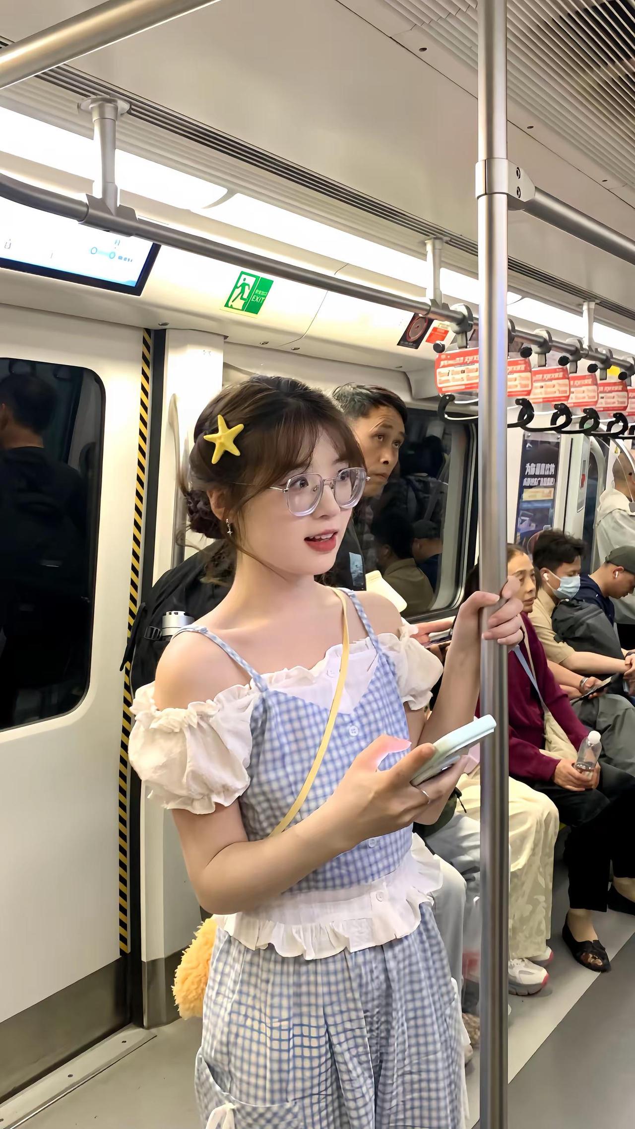 大师 所有的幸福都是陷阱吗•̥ _ •̥。