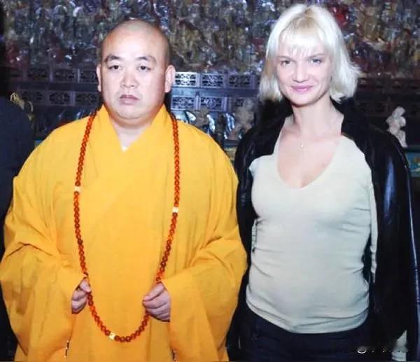 被判24年一点也不奇怪，因为法律不会放过一个坏人，也不会冤枉一个好人。
现在终于
