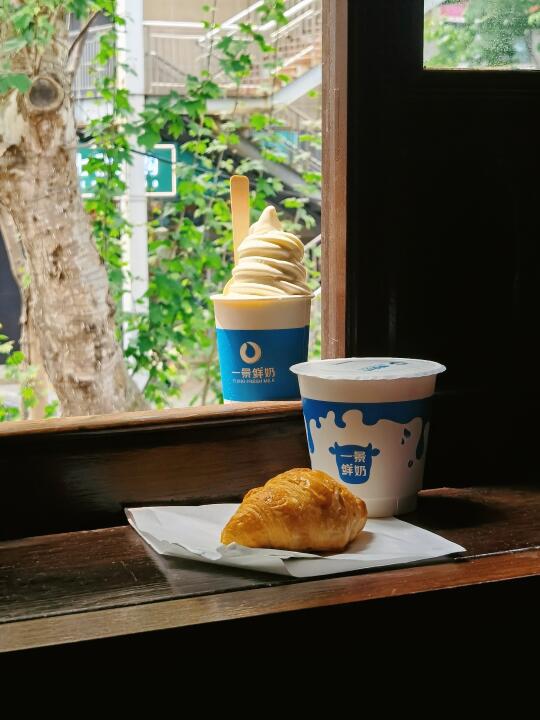 来自绍兴嵊州的乳业🍦一景鲜奶