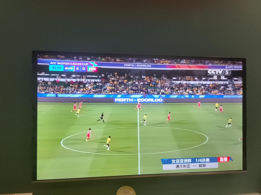 刚输中国又栽了！朝鲜女足0-2被澳大利亚压着揍，后防线连送3次低级失误！
 
你