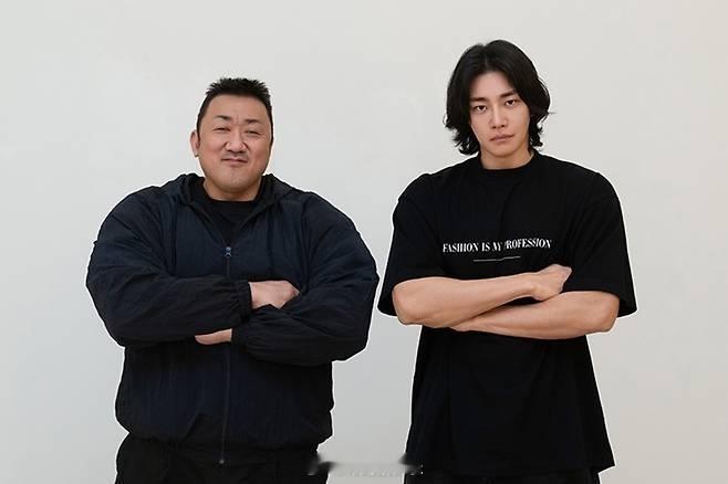 【演员马东锡和金材昱出演电影《犯罪都市5》】《犯罪都市5》讲述怪物刑警马锡道与策