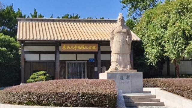 孙权：三国最长待机“富二代CEO”，熬死曹操刘备，晚年搞内讧！