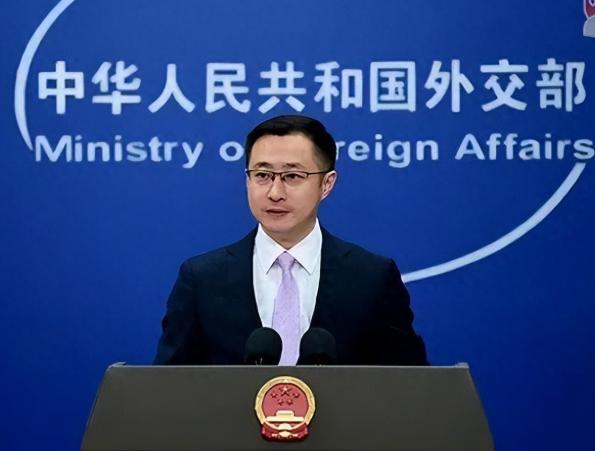 马来西亚总理一句话，直接戳穿了西方的老底！
8月19日外交部记者会上，发言人林剑