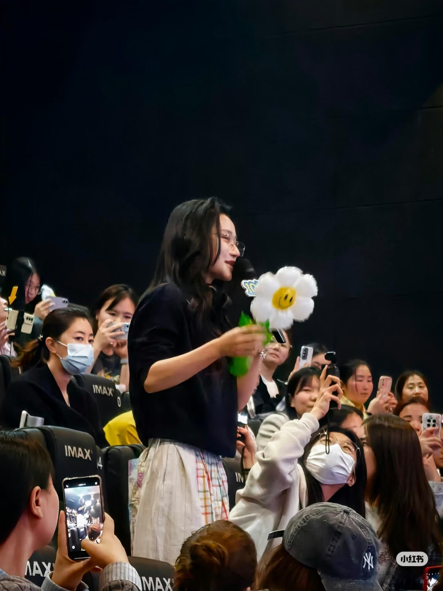 谢楠说蒋龙我为你而来谢楠何宣林浪姐放假来看蒋龙新片 《10间敢死队》长沙路演名场