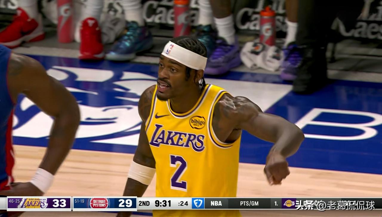 湖人悍将范德比尔特终于又得到重用了！尽管今天湖人在客场以110：113输给了活塞