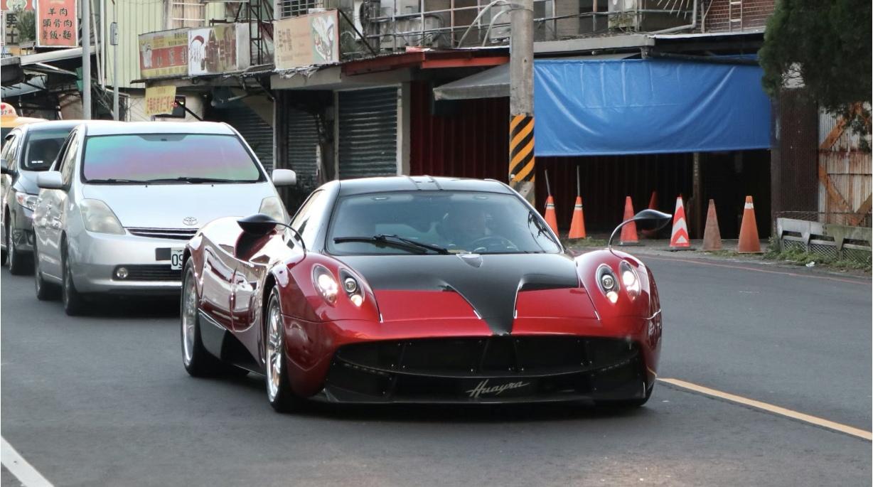 🇨🇳·台湾｜Pagani Huayra  Source：台北拍車仔