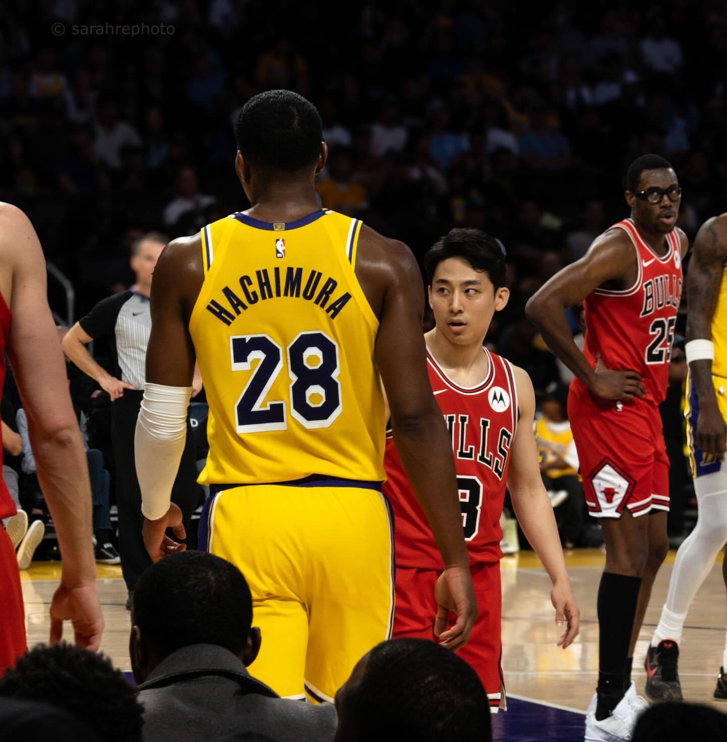 昨日对阵公牛公牛vs湖人洛杉矶湖人