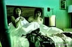 男子回家发现床上躺着陌生男女！
我们那里很忌讳这事非常不吉利，这女主人也是够大方