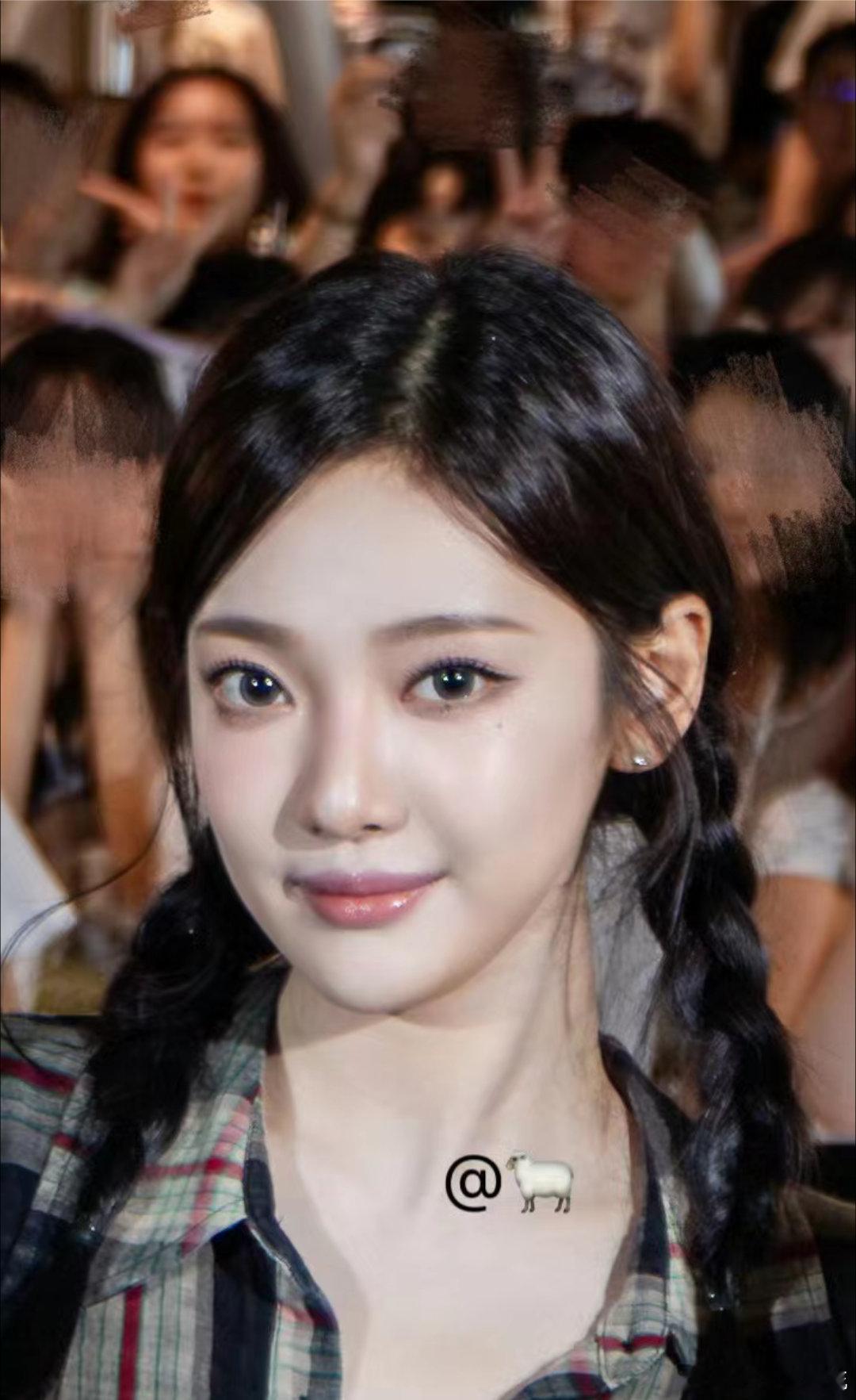 宁艺卓生图比精修图都好看 