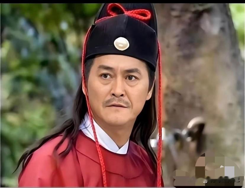 他是谁？