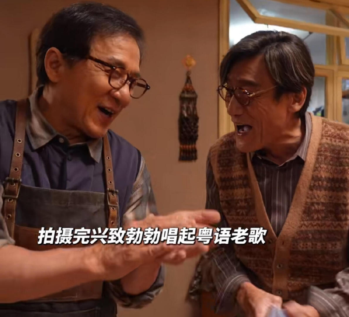 成龙想让全世界看到中国动作片71岁还在片场“挨揍”，怕不是龙叔的退休生活就是换个