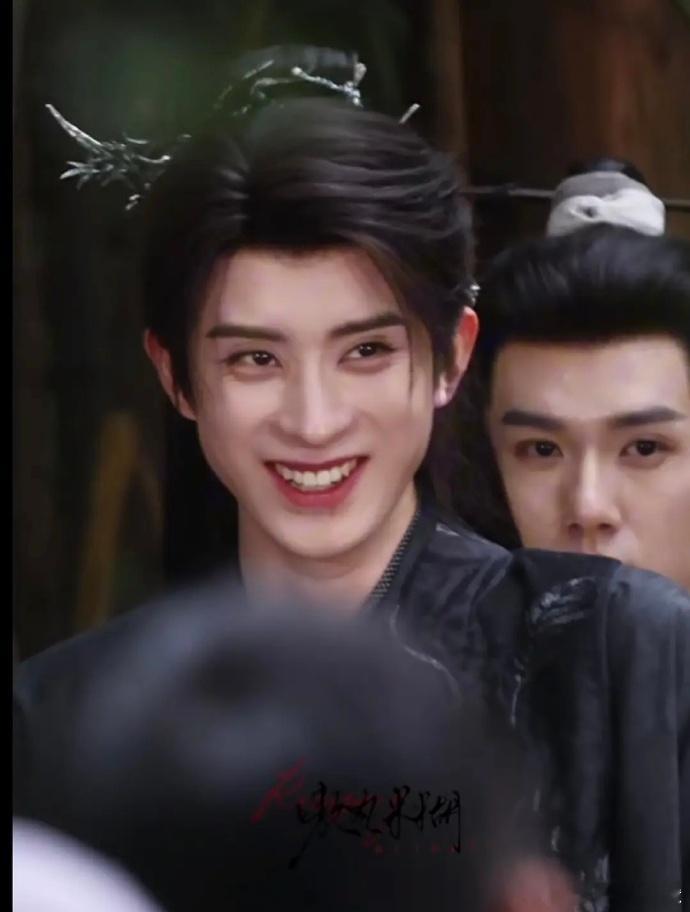 一个仙侠剧组能集齐这么多神脸也是不容易。 