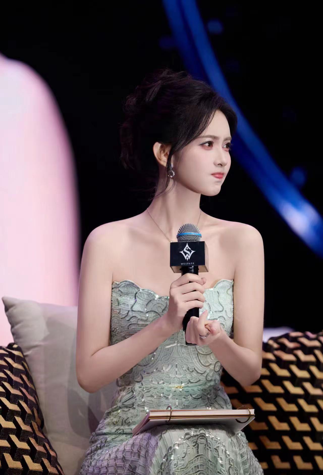孟子义  双向奔赴❤️‍🔥热烈如期而至记录一场「泰」美好的见面▸WeTV全球代