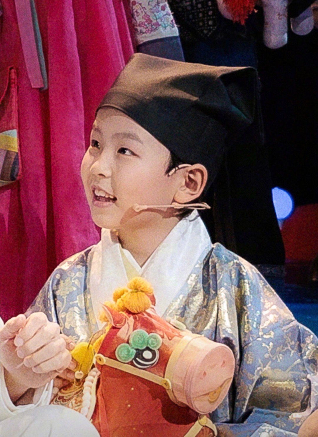 果然求知的眼神是挡不住的有这样全神贯注的精气神做什么都会成功的春晚段子大考春晚校