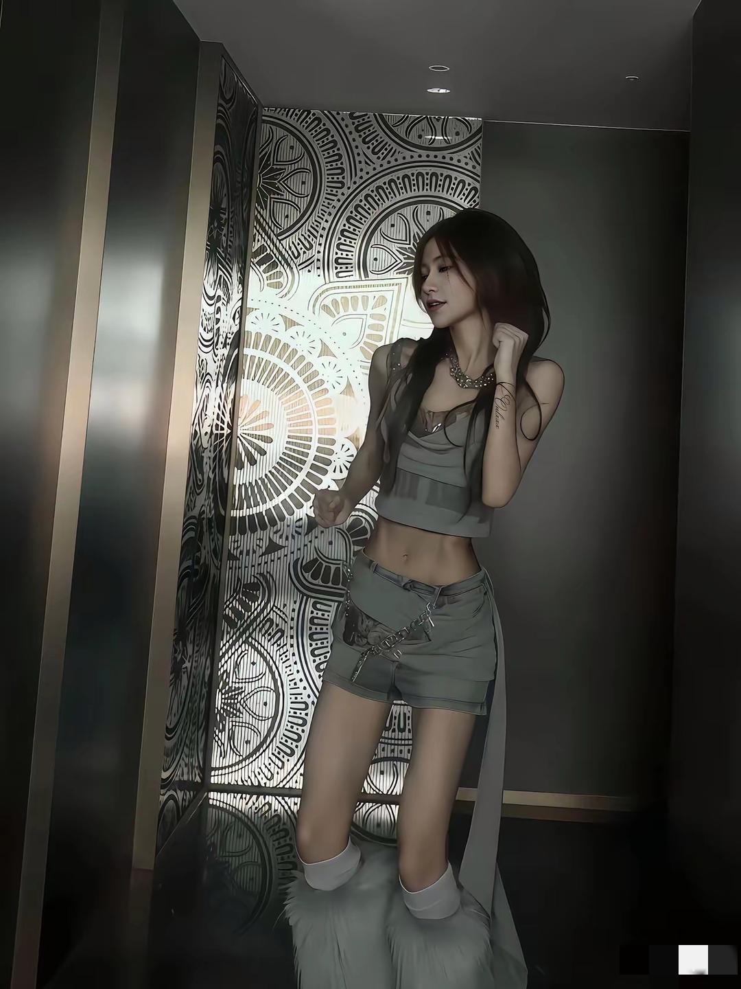 这种打扮的女生，都是什么职业的？