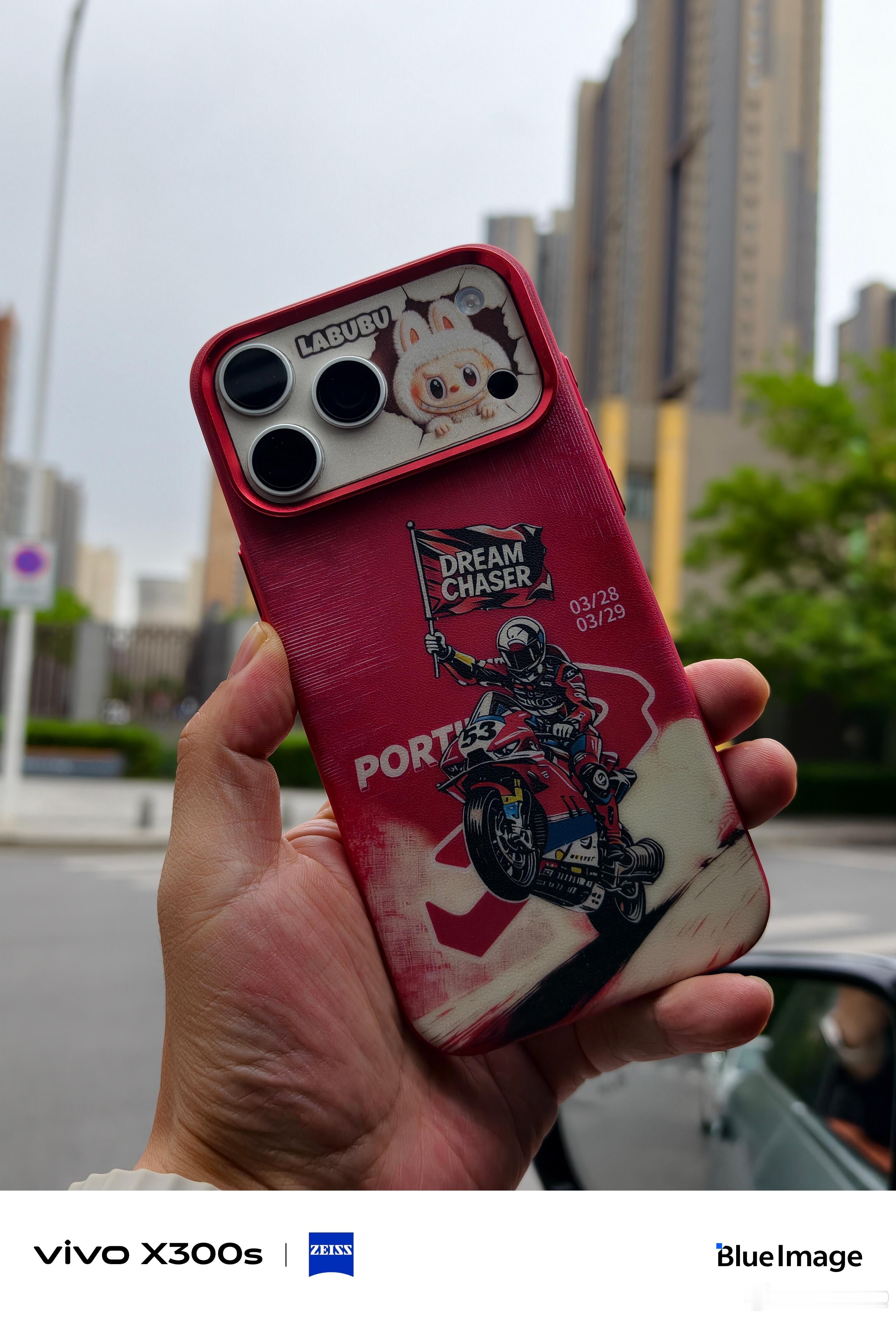 迷上张雪以后买手机壳都想拥有趣装备起的这个名字也挺好：追梦