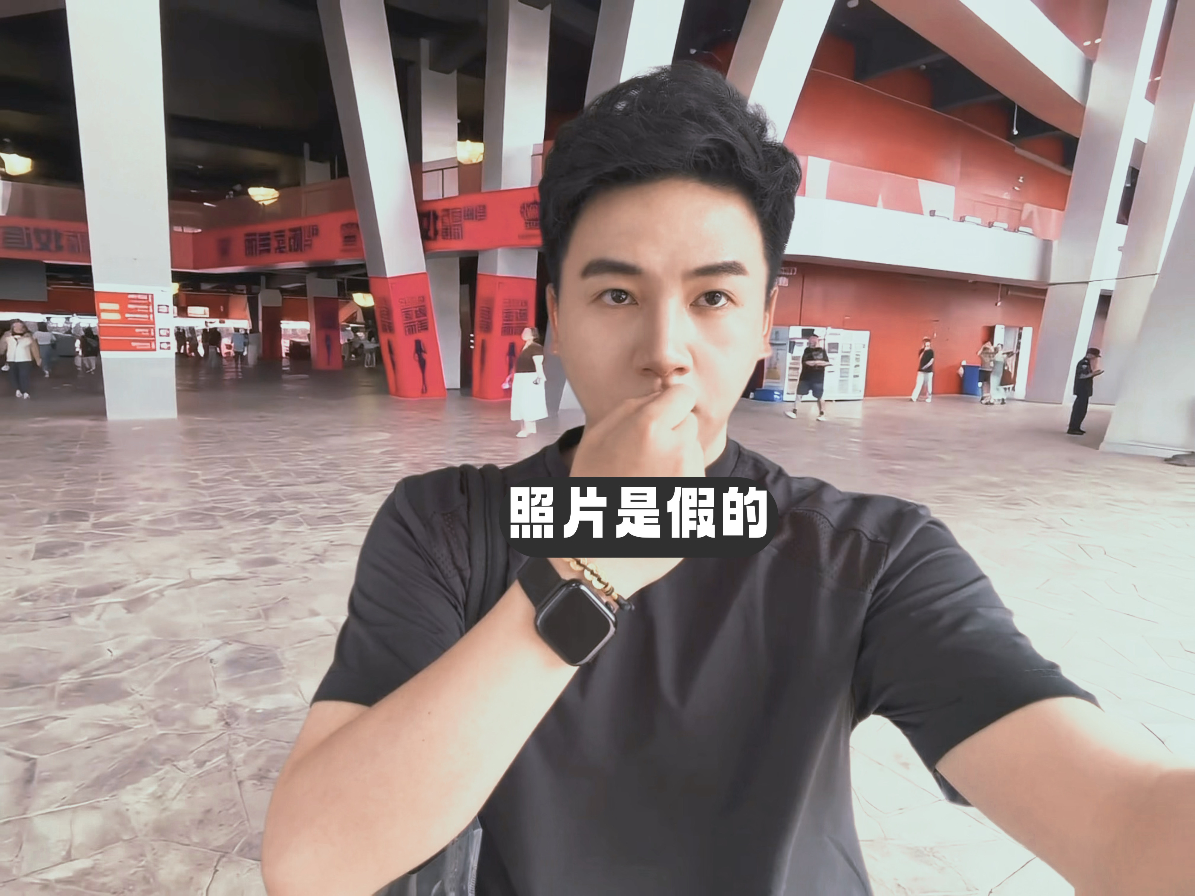 不中了，这3天演唱会累的呀！躺到了现在，真恢复不过来，姐的体力都比我好。 