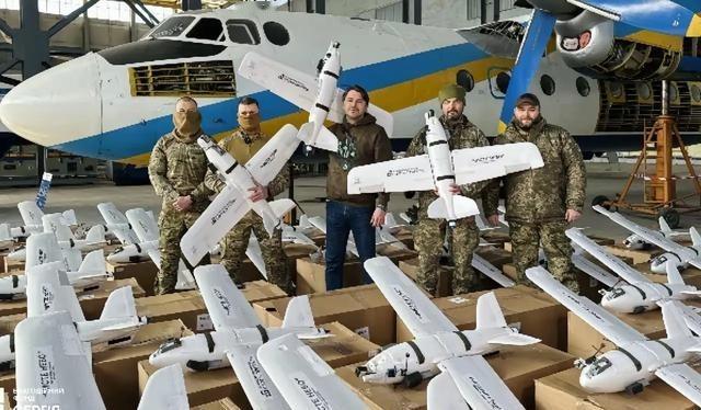 现在俄军终于知道，为什么他们会损失如此非常惨重。

当价值数百万美元的T-90坦