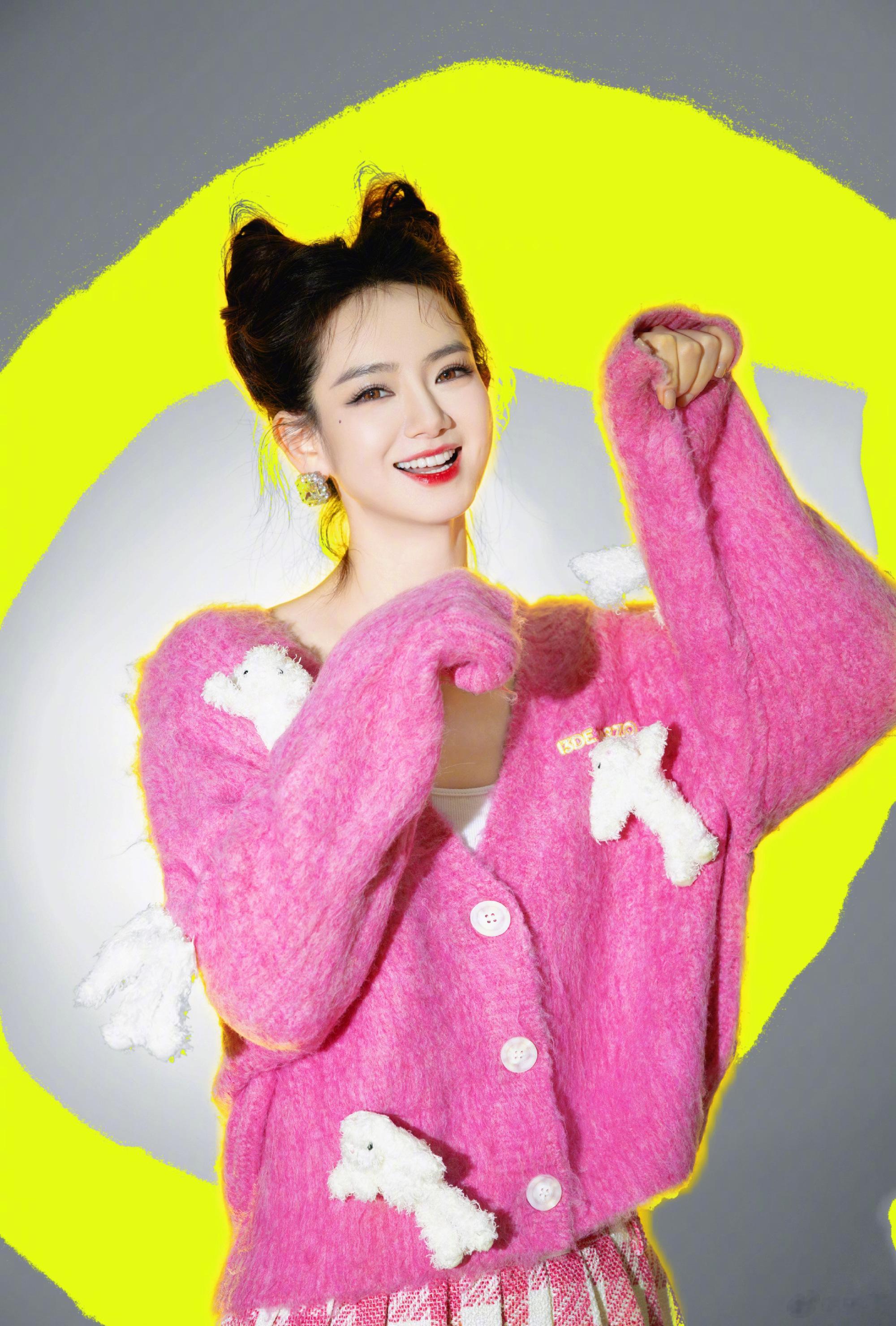 #戚薇粉色猫女妆##戚薇甜系猫女造型#美神降临啦 ​​​