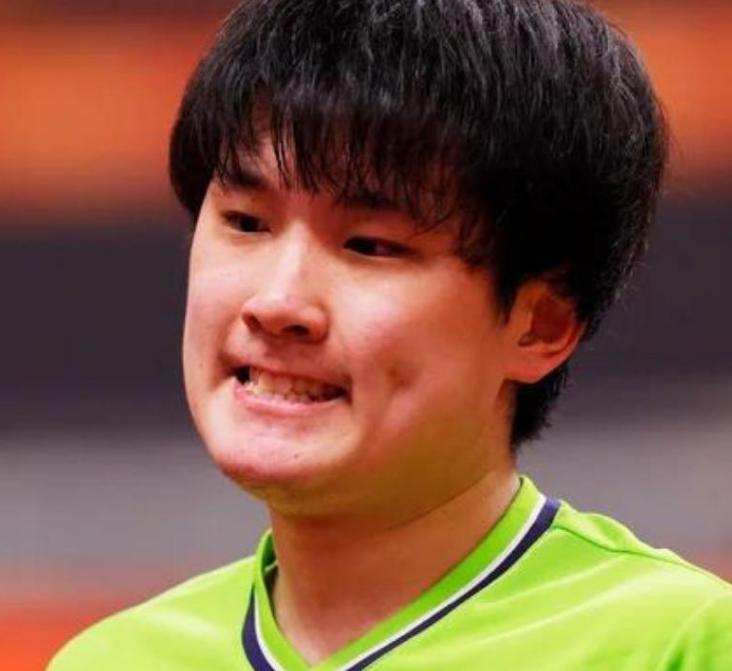前脚胜了国乒男团便口出狂言，后脚就传来噩耗！张本智和太把自己当回事，狂言放得越满