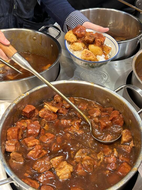 郑州幸福饭！香拥了。。。爆满