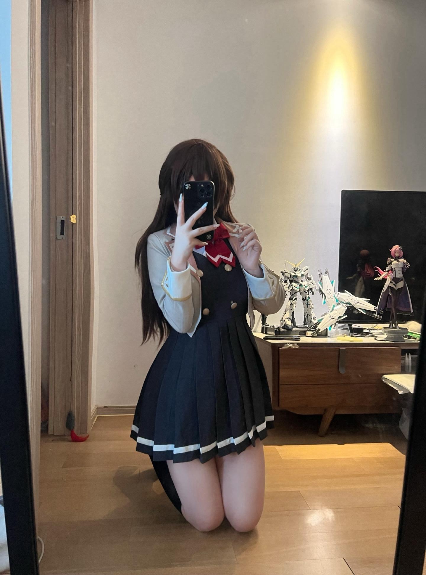 哥哥 你这个妹控 不时轻声地以俄语遮羞的邻座艾莉同学