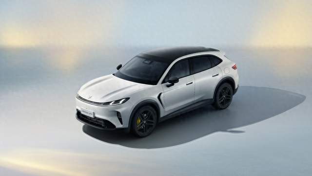 体验极狐阿尔法T7：2026下半年值得买15万级新能源SUV