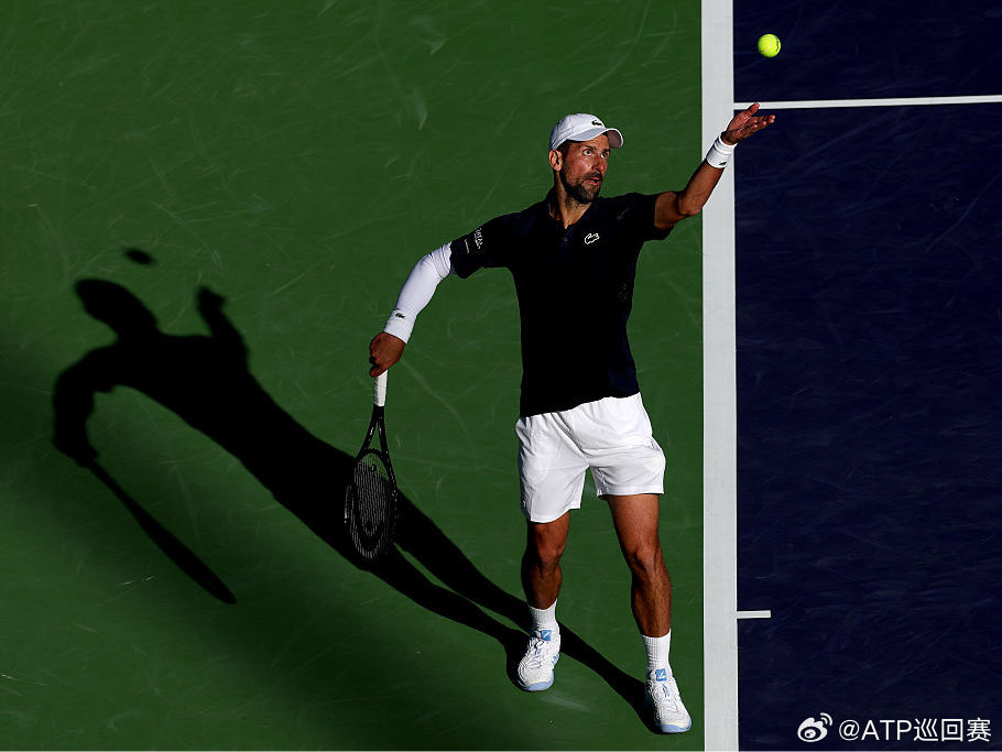 ATP1000印第安维尔斯大师赛第四轮，卫冕冠军德雷珀以4-6、6-4、7-6(