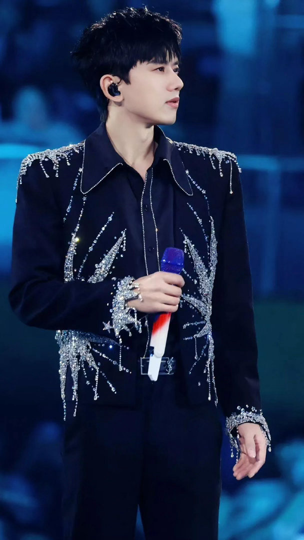 张杰问小朋友你们喜欢我什么呢 突然get到杰哥的孩子气！对着小朋友撒娇式提问，完