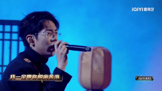 加木说同质化是因为出圈作品风格固定，其他尝试被埋没。这解释勉强成立，但反过来想—