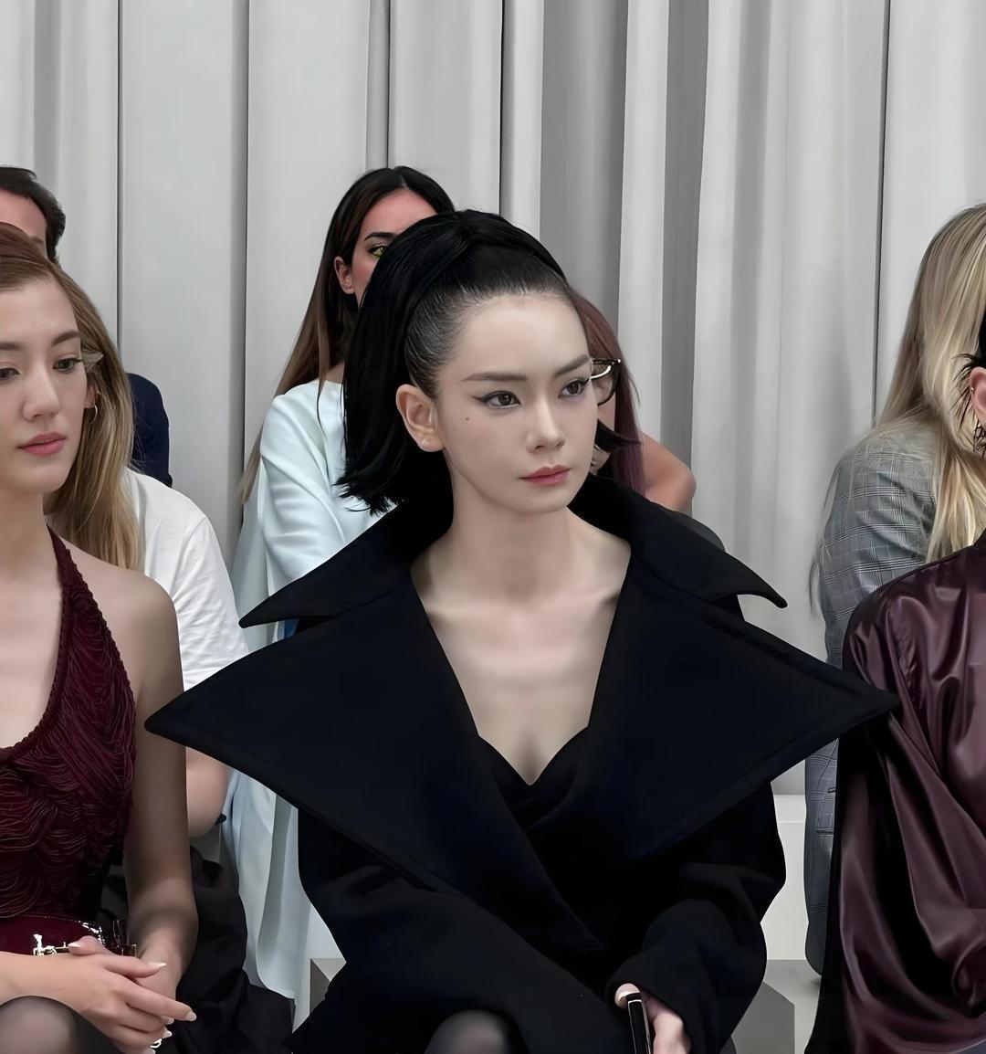 戚薇好紧致啊，这物理拉皮痛不痛啊？ 